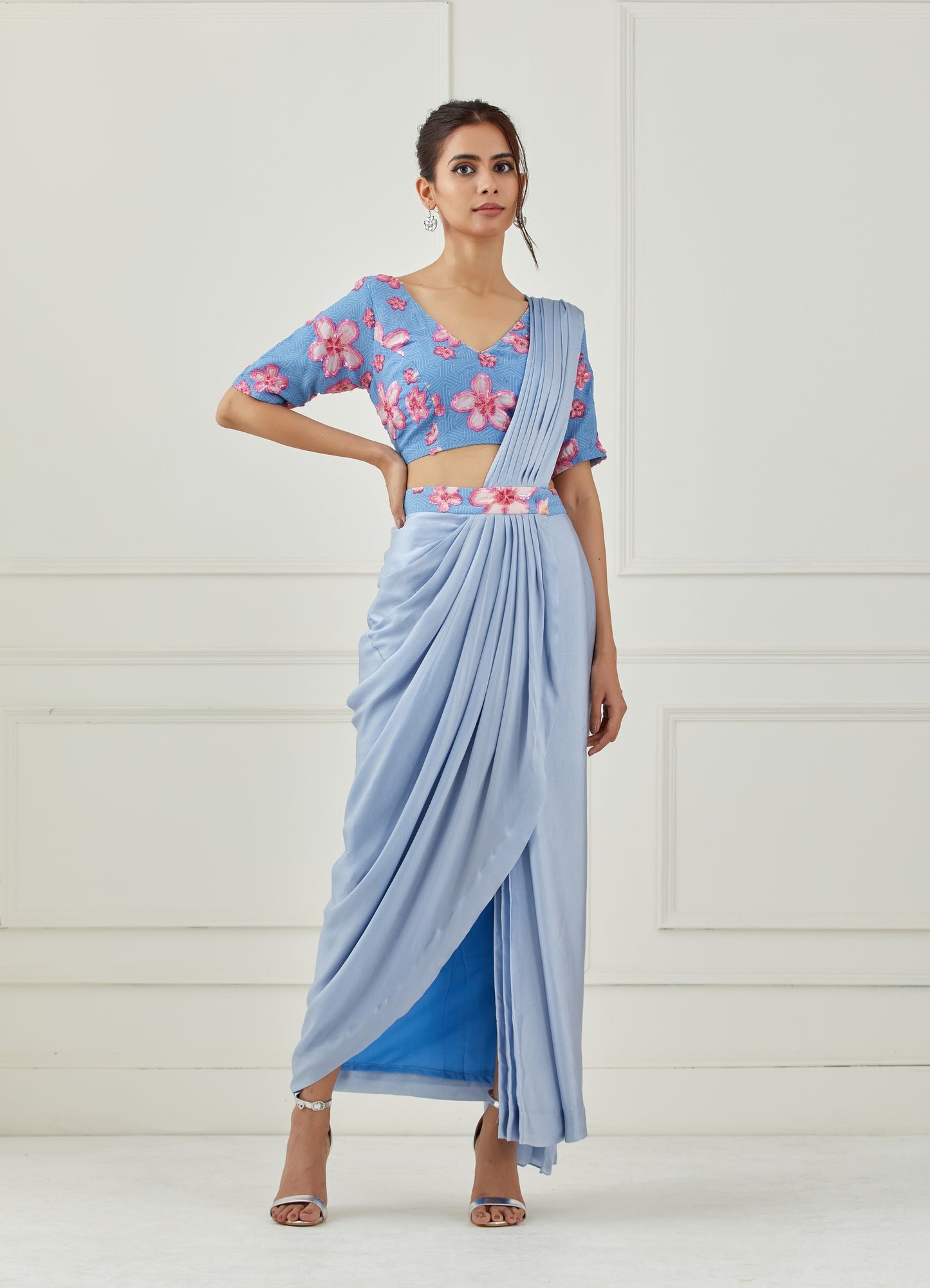 Moon blue draped saree (Sleeves blouse)
