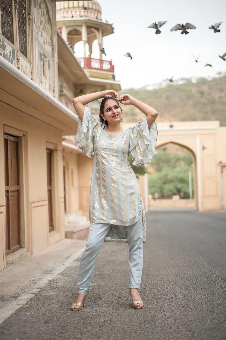 Grey Gold Foil Print Kurta and Pant Set