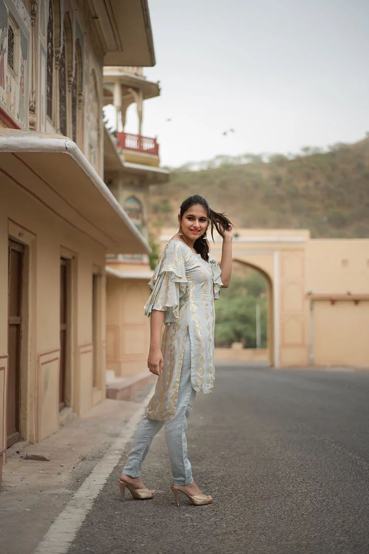 Grey Gold Foil Print Kurta and Pant Set